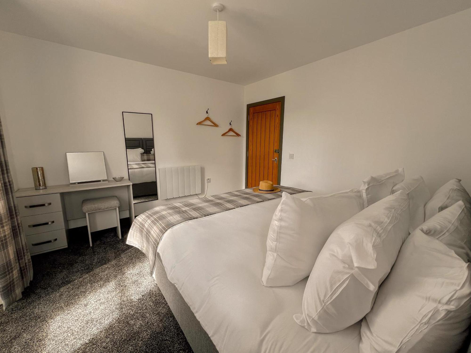 Loch Ness Gatehouse Apartments Fort Augustus Exterior foto
